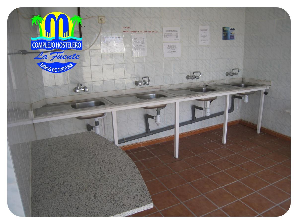 Complejo Hostelero La Fuente Фортуна Екстериор снимка
